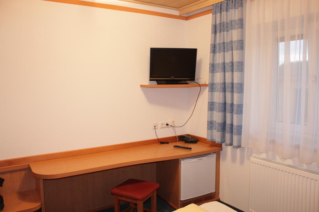 Gasthof Steinerwirt Heimhausen Room photo